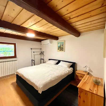 Olive Garden House Apartamento Izola
